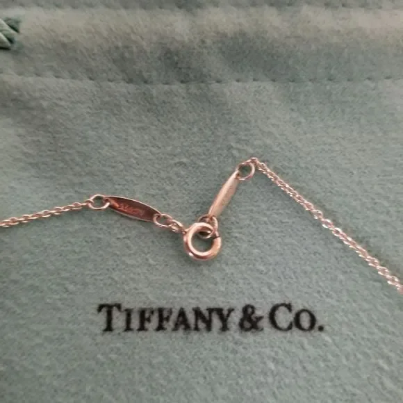💙Tiffany & Co. Silver Necklace with Diamond Pendant🤍 - Picture 5 of 6